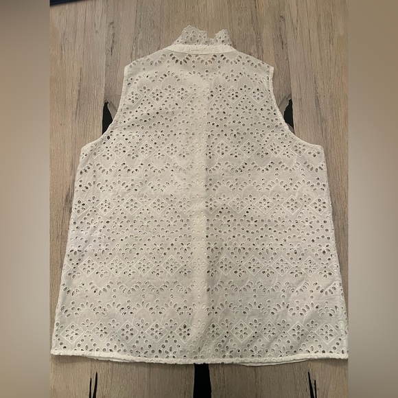 Sezane Womens Chemise Celinda Blouse Ecru White S/36 Embroidered Button Down - Picture 7 of 11